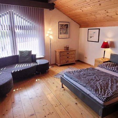 Ferienzimmer / Monteurzimmer Neumarkt Am Wallersee Dış mekan fotoğraf