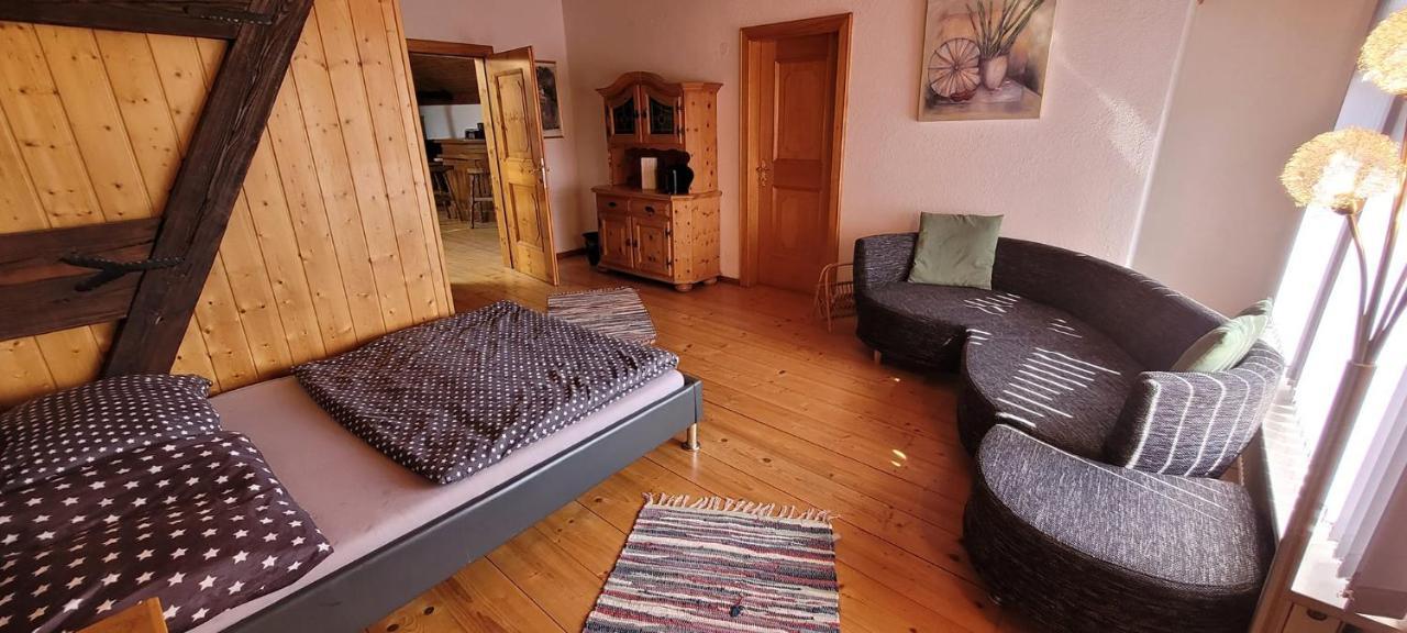 Ferienzimmer / Monteurzimmer Neumarkt Am Wallersee Dış mekan fotoğraf
